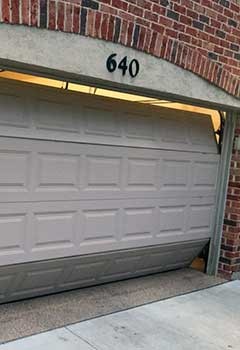 Garage Door Off Track Fix, San Marcos